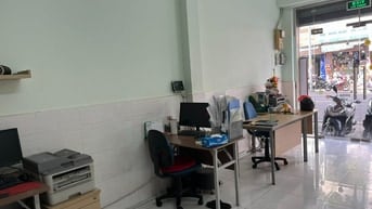 Cho thuê Mặt bằng nhà 48 Nguyễn Huy Tự, P. Tân Định, TP.HCM