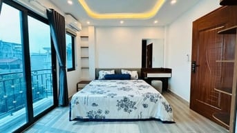 Bán nhà Hoàng Văn Thái 52m, 6 tầng có thang máy, full đồ ở luôn