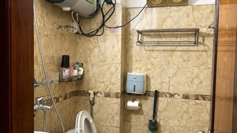 HOÀN KIẾM NGUYÊN CĂN_5 TẦNG_ĐỦ NỘI THẤT