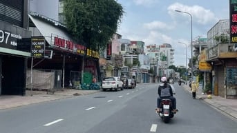 Mặt Tiền Trung Tâm Đường Nguyễn Kiệm Quận Phú Nhuận . 