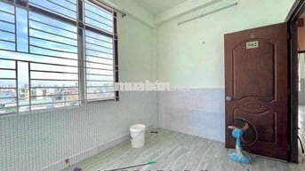 CÒN 1 PHÒNG - 2TR5 - CỬA SỔ, MÁY LẠNH - HƯƠNG LỘ 2