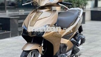 Honda Air Blade 2017 Siêu Nhân Vàng đồng