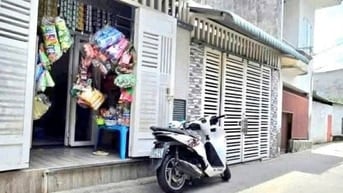 Bán gấp nhà HXH đường Phạm Thế Hiển gần bến xe Q8 SHR giá 1 tỷ 150 TL