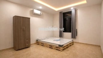 Phòng 30m Phan Đăng Lưu Phú Nhuận. Cách quận 1 chỉ 5 phút
