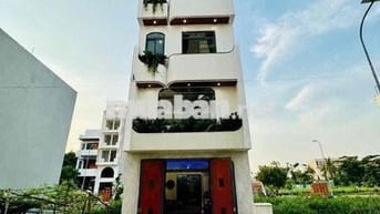 Cho Thuê Nhà Mới Xây 100% DT 200m2 1Trệt 1Lửng 3Lầu 4Pn 5Wc Sân Thượng