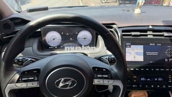 Hyundai Tucson 2022 Dầu 25000 km Đen
