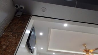 Tôi chính chủ, bán nhà 6 tầng, có thang máy. Đầu ngõ 181, Trần Phú,HĐ