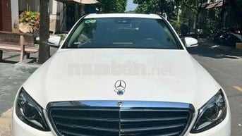 Mercedes-Benz C200 Trắng 23.000 km