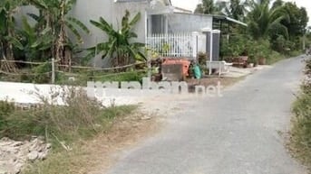 ĐẤT LONG PHƯỚC, LONG HỒ, VĨNH LONG - Bán 585m2 