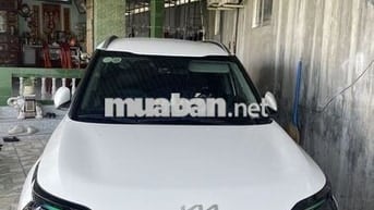 Kia Carens Luxury Trắng 34.000 km