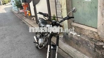 Yamaha Husky 125 Đen