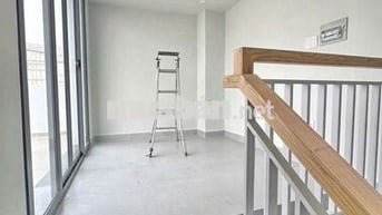 Cho thuê nhà 4 lầu khu dân cư himlam phường tân hưng Quận 7
