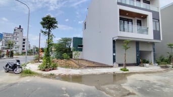 Đất Chính Chủ sổ Hồng Riêng Chỉ 650tr-Sau lưng chợ Cần Đước