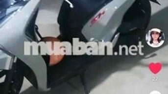 Honda SH 150 2019 xam xi mang