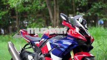 😘🙂‍↔️ HONDA CBR1000RRR ODO 5K SIEU LUOTTT