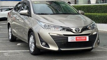 Toyota Vios 2020 1.5G Nâu vàng