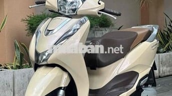 Bán xe Lead 125 đời 2021 đèn led chính chủ kí