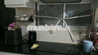 Cần sang nhượng hợp đồng thuê căn hộ 2PN ngay cầu Nguyễn Tri Phương