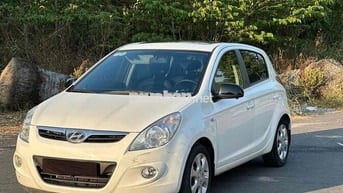 Hyundai i20 2011 Trắng 140.000 km
