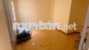 Phòng 20m2 toilet riêng tầng 2
