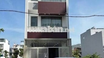 NHÀ  PHƯỚC LONG - THIẾT KẾ VĂN PHÒNG - 3 PHÒNG NGỦ - CÓ NỘI THẤT