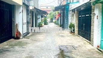 Chính chủ bán nhà cấp 4 hẻm 5m dt 38m2 tiện sửa mới