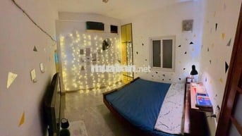 Cho thuê phòng xinh đầy đủ nội thất WC riêng ngay Hàng Xanh
