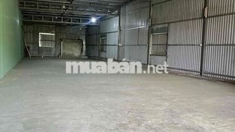 MT CHO THUÊ BÀ ĐIỂM 10x20m CÓ PHÒNG 1WC