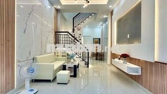 NHÀ MỚI, ĐẸP FULL NỘI THẤT SÁT VÁCH SÂN BAY - 37M2 KHÔNG QH, LG
