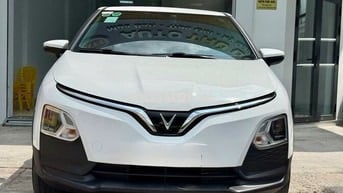 VF5 PLUS 25 - FREE SẠC KGH