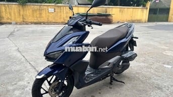 Honda Vario 160 2023 Xanh 2 vạn km