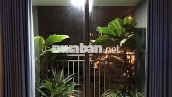 Cần bán căn hộ River Gate, 3PN, view đón gió mát mẽ, sang tên ngay