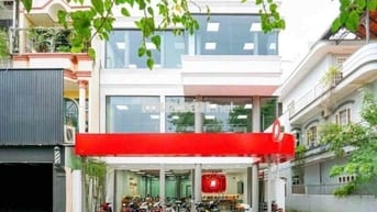 Khu sầm uất sinh viên văn phòng Đường D5 diện tích đẹp