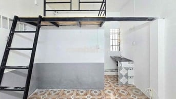 Phòng giá rẻ có máy lạnh mới gần CVPM, GTVT, HUFLIT,..