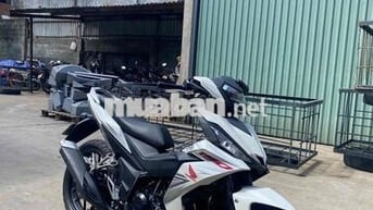 Honda Winner 2017 Trắng Côn tay