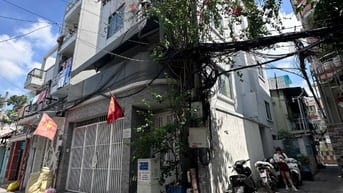 Góc 2 Mặt Tiền Nở Hậu 6m 4 Tầng Khu Hiếm Nhà Bán Trần Quang Diệu Quận 