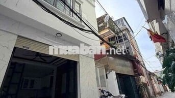 📢📢📢Nhà 5 Tầng Cổ Linh 2 Mặt Ngõ, Đường Thông Ô Tô Tới Cửa - Hơn 6 tỷ