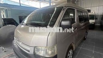 Toyota Hiace 2006 Xăng Bạc