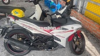 Yamaha Exciter 150 Trắng đỏ Côn tay
