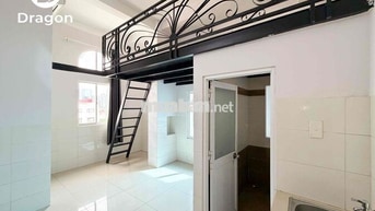 Phòng Duplex Có Cửa Sổ Trời Thoáng, Gần Cầu Phú Mỹ , Lotte mart Quận 7