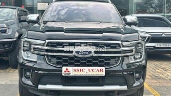 Ford Everest 2024 2 cầu bản full