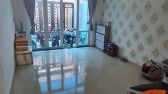 Cho thuê Nhà hẻm oto đường số 11, p. trường thọ - 3 tầng có 4pn3wc 
