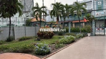 Mặt bằng đẹp sát CellphoneS Trần Hưng Đạo, Long Xuyên – ngang 7m