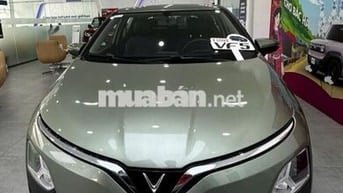 VinFast VF5 màu Xanh