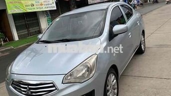 Mitsubishi Attrage  xám Bạc 5 chỗ 152178 km