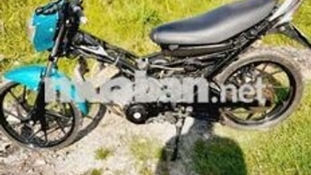 Suzuki Raider Xanh
