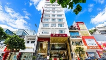 CHO THUÊ KHÁCH SẠN 60 PHÒNG, HỒ BƠI BÙI THỊ XUÂN, QUẬN 1, GT:  1.5 TỶ 