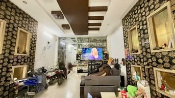 Nhà ngang 5m , 3,5 tấm hẻm xe tải Bà Hom Quận 6