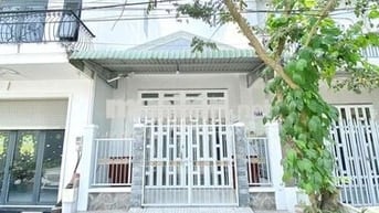(Chính chủ) Nhà Trục chính kdc Quân Đội 5x18