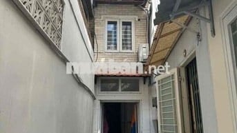 cho Nữ thuê phòng  riêng, mát, nội thất đủ, để xe máy riêng biệt